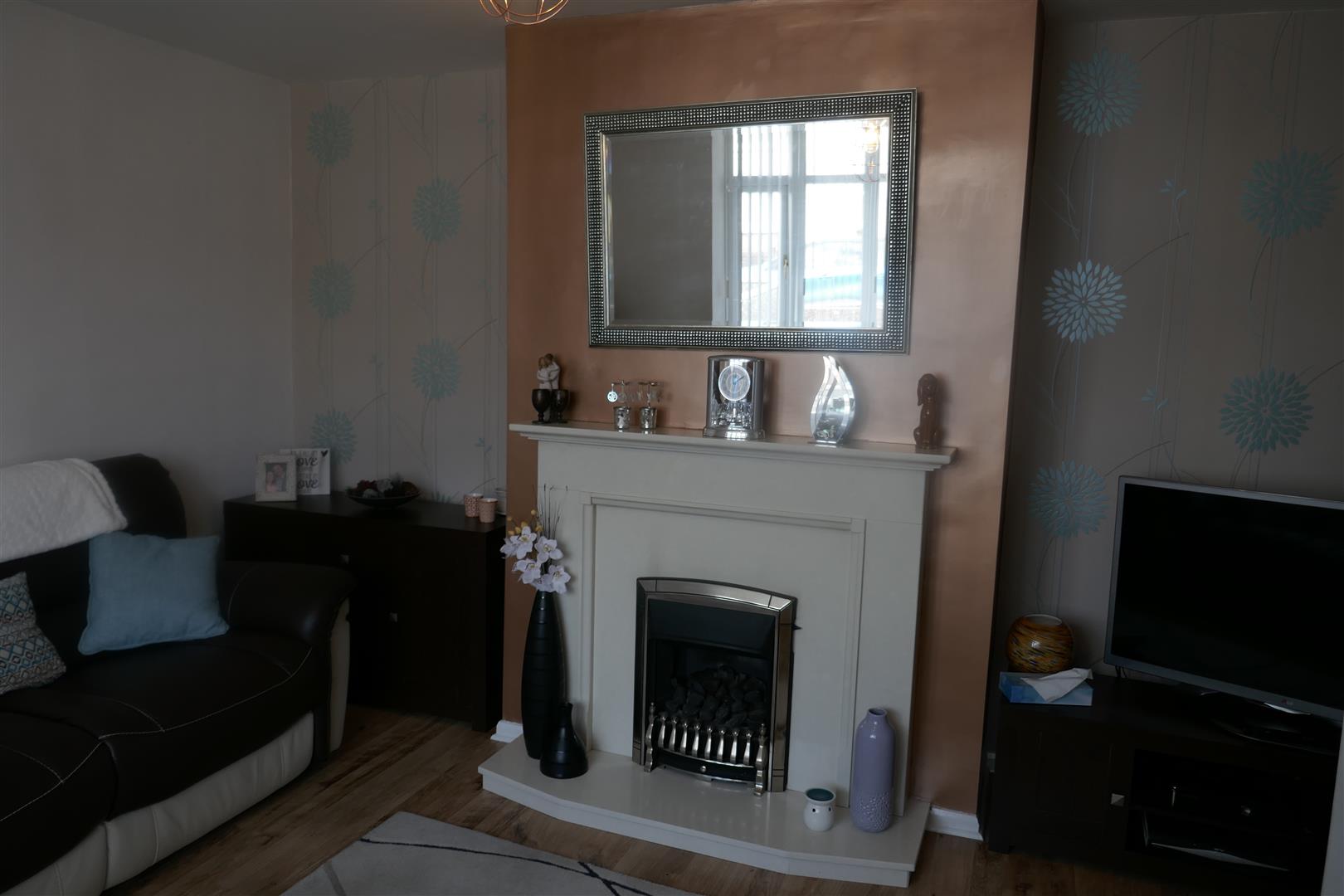 ANOTHER ROOM ASPECT